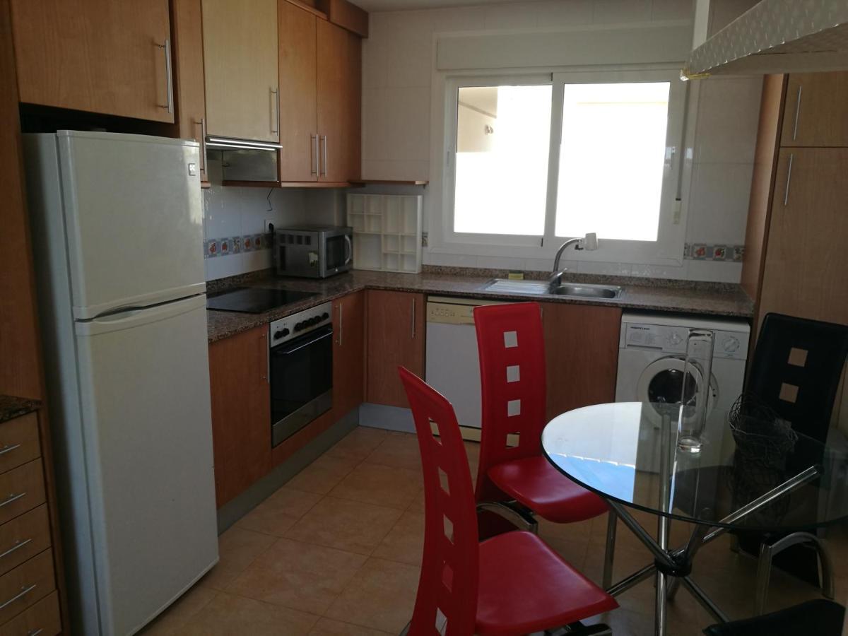 Apartamento Con Piscina Y Terraza Con Vista Al Mar Vinarós Екстериор снимка